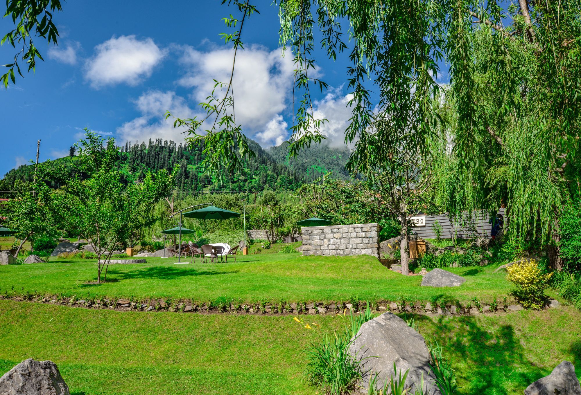 Solang Valley Resort Palchān Exterior photo
