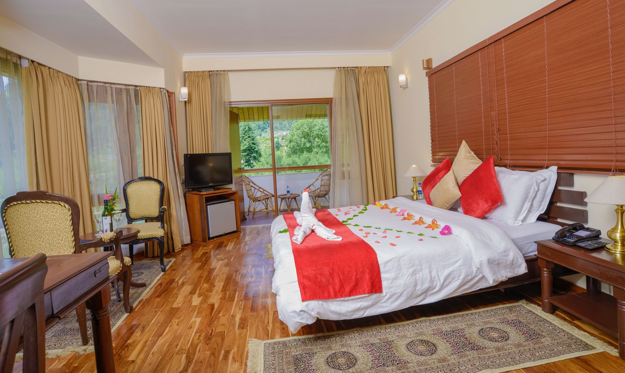 Solang Valley Resort Palchān Exterior photo