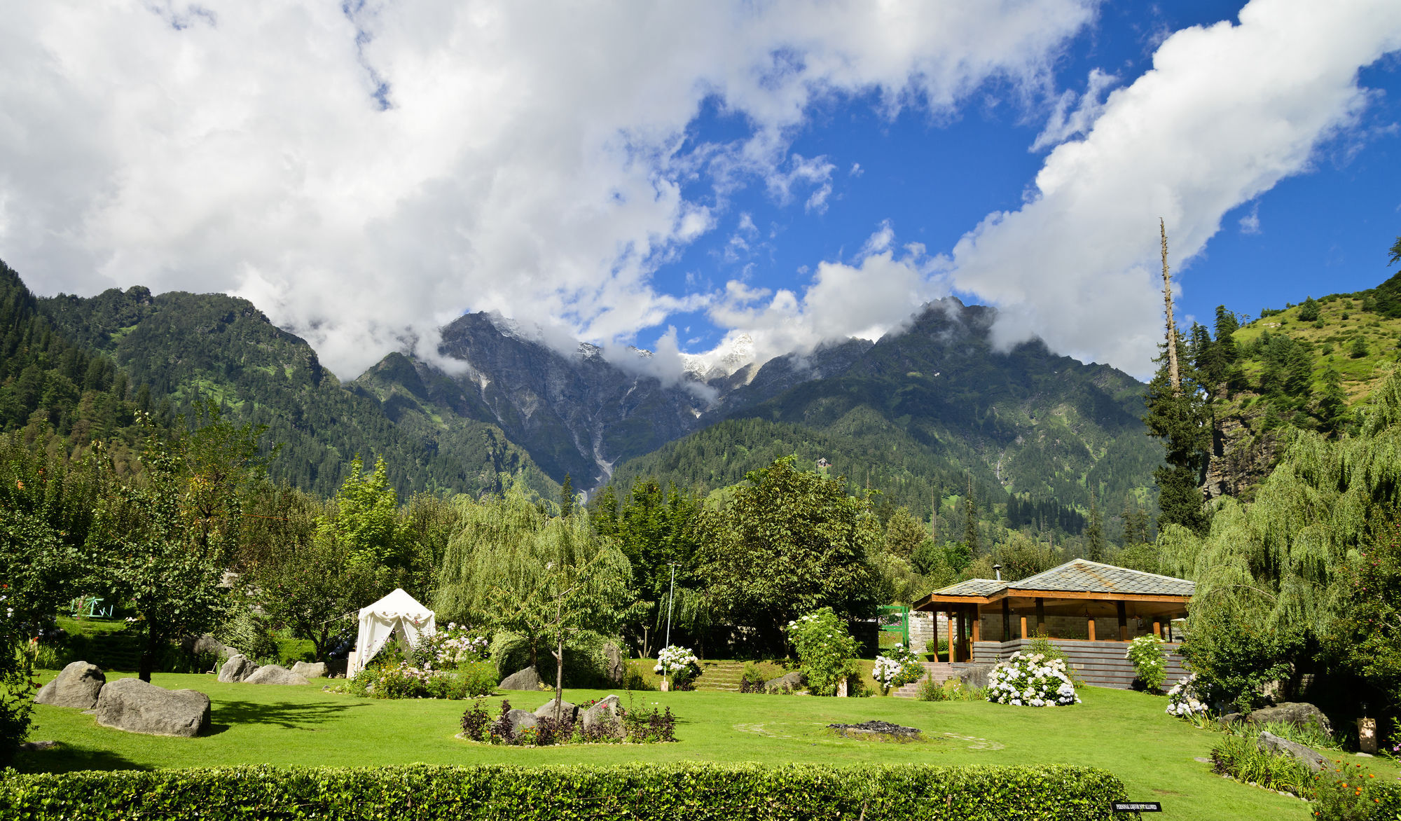 Solang Valley Resort Palchān Exterior photo